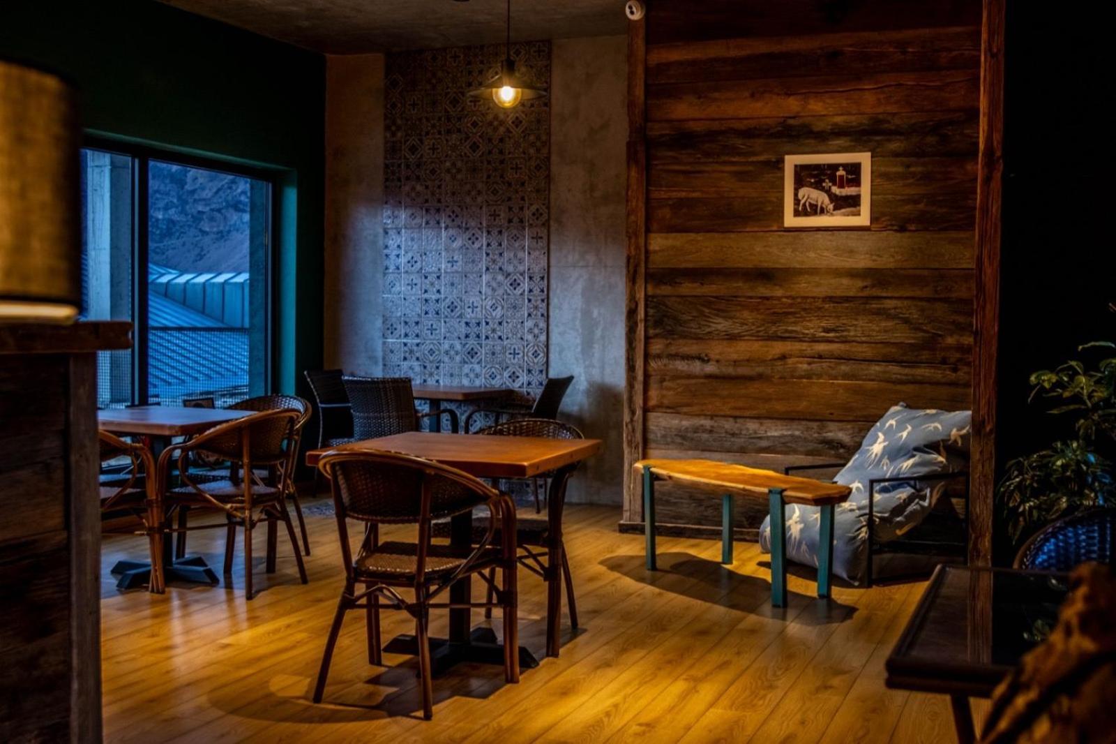 Hotel Misty Mountain Kazbegi Exterior foto
